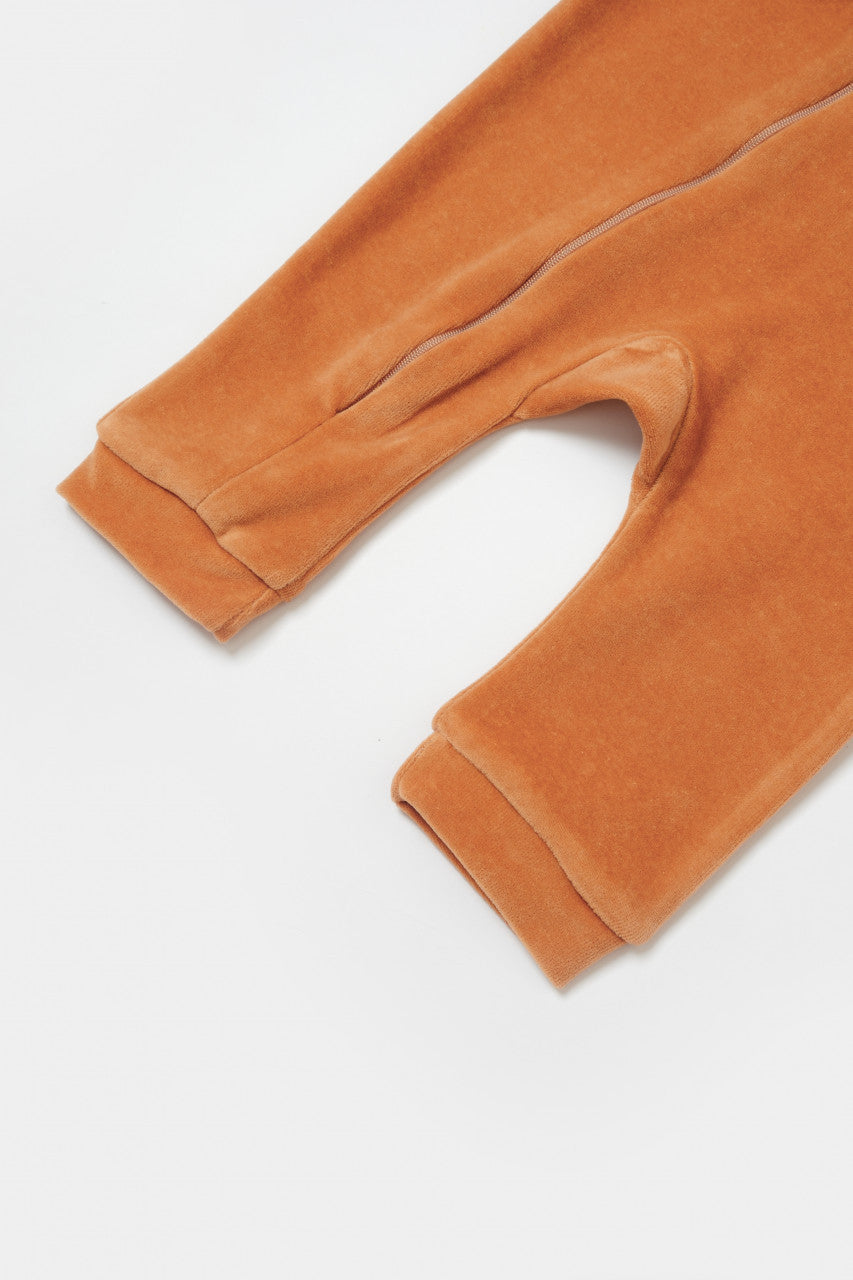 Salopeta Elefant cu maneca lunga si gluga din 80%bumbac organic si 20% poliester - , BabyCosy